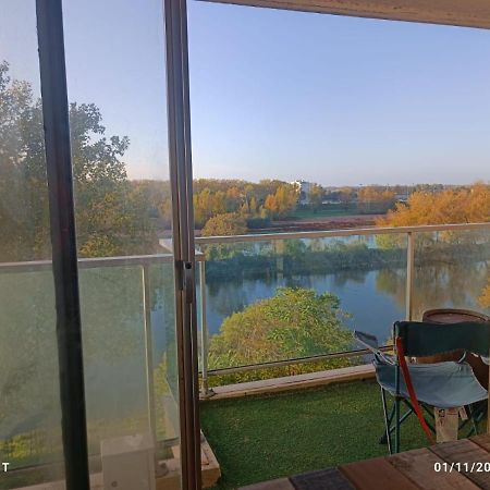 Petit Cocon Vue Sur La Loire Avec Place De Parking Offerte Orléans Dış mekan fotoğraf